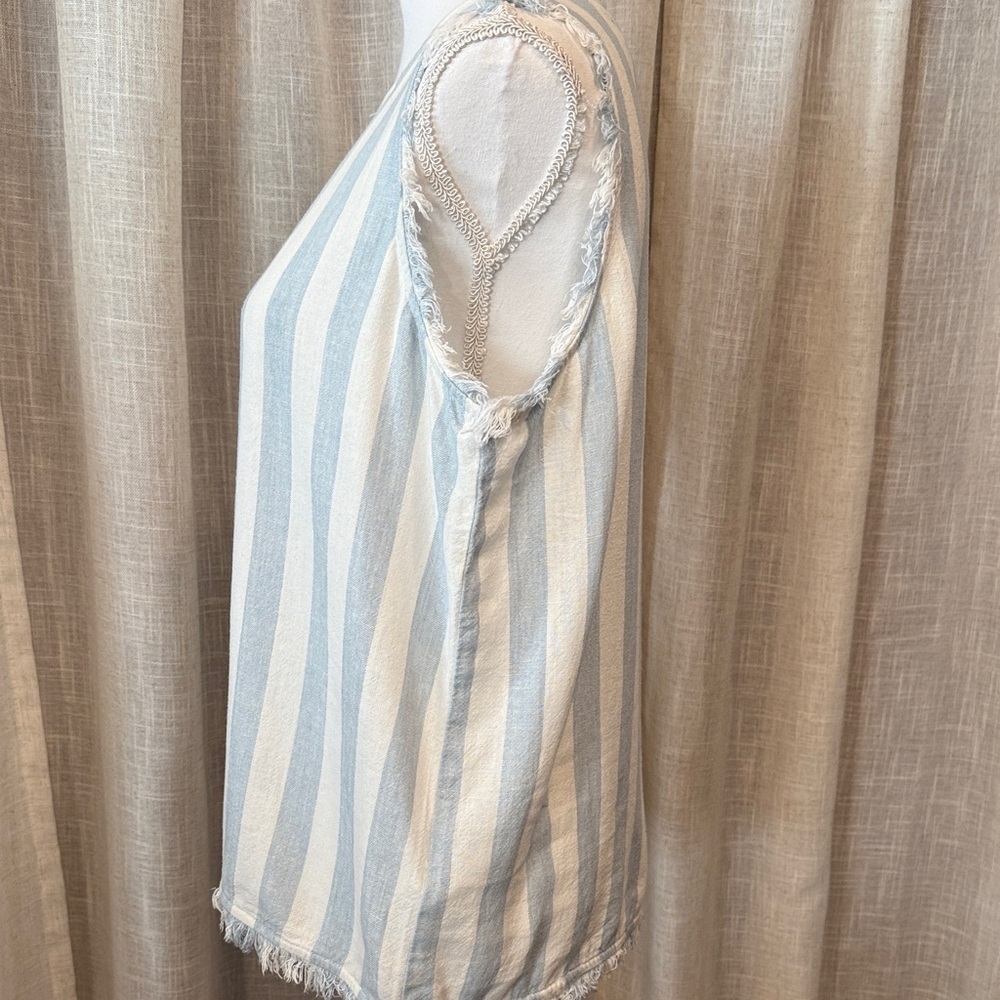 Charlie Paige Blue and White Striped Blouse - Picture 8 of 15